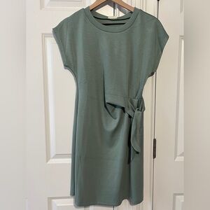 Brand New Artelier Dress by Nicole Miller